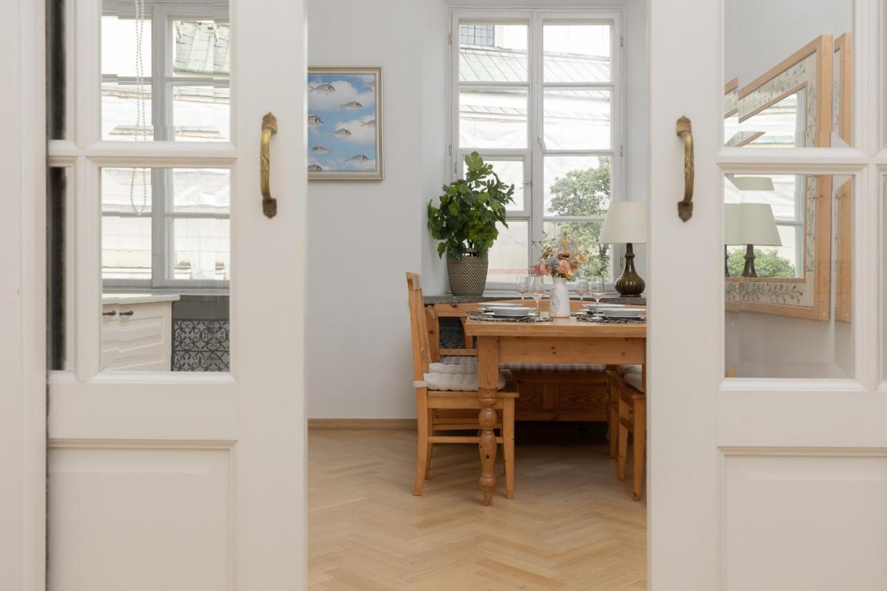 Family Apartment Freta Warsaw Old Town By Noclegi Renters Eksteriør billede